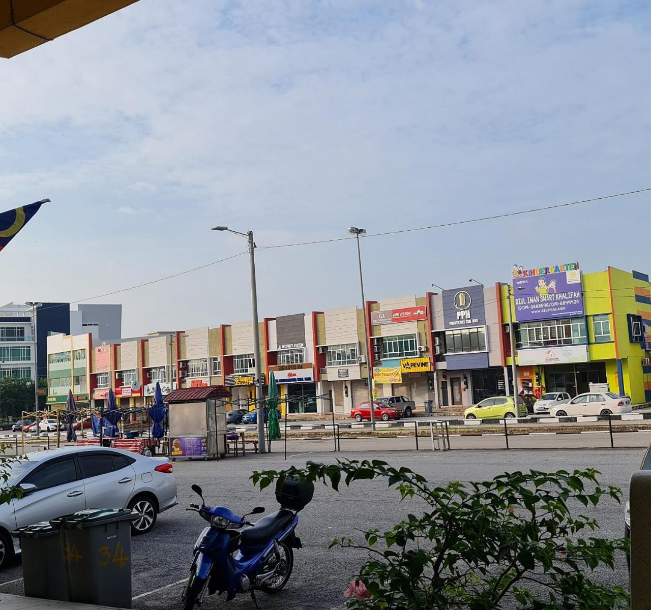Guest house Siantan In Paya Rumput Near Std Hang Jebat, Sg Udang & Uitm Lendu